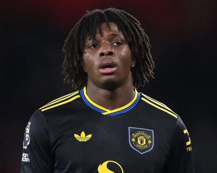 篮球比分-曼联边锋多尔古腿筋受伤预计缺阵十周，将错过八场比赛|阿森纳|德里赫特|利兹联|阿莫林|托马斯-卡里克_新浪体育_新浪新闻